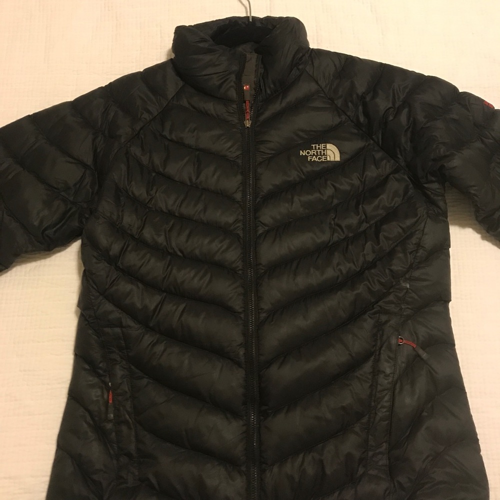 Black North Face Puffer Shell